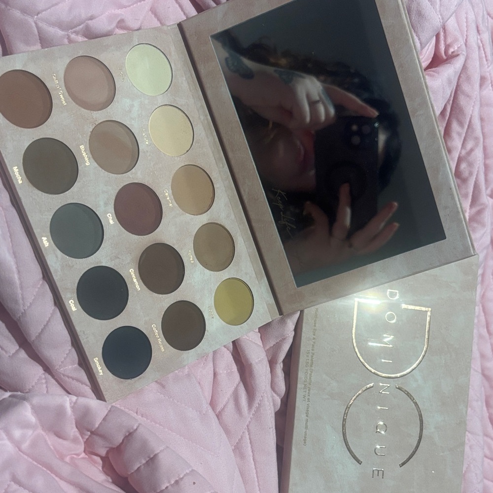 Dominique Cosmetics Eyeshadow Palette - Rich Browns and Creams